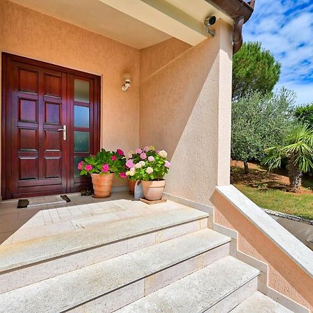 PUY Iby Apartment מראה חיצוני תמונה
