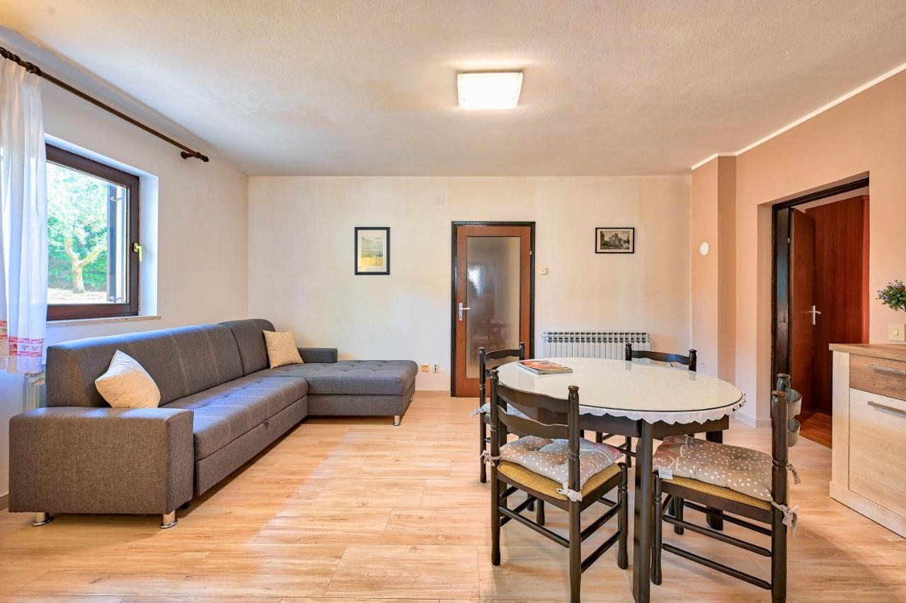 PUY Iby Apartment מראה חיצוני תמונה