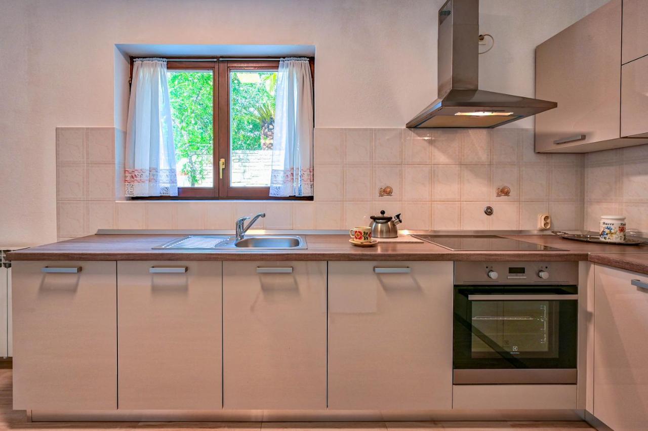 PUY Iby Apartment מראה חיצוני תמונה